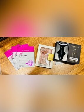 Miss Spa Chin Lift Patches + Beauty Neck Massager Set -